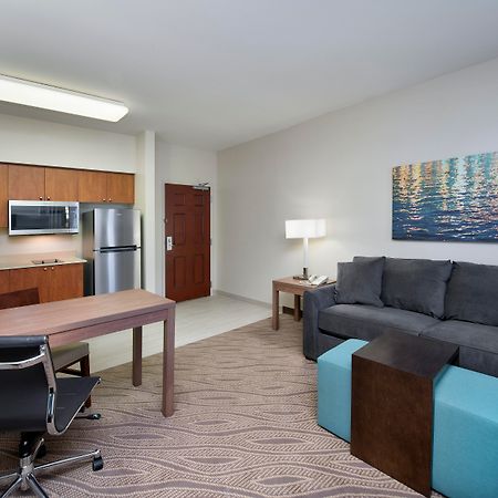 Hawthorn Extended Stay By Wyndham North Naples Екстериор снимка